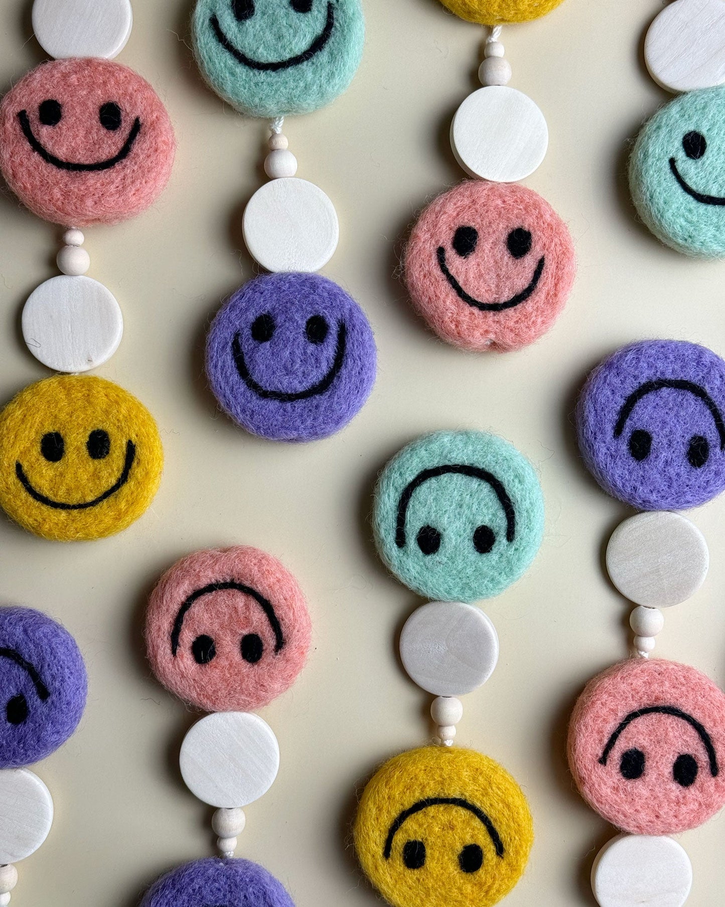 SMILE DIFFUSER
